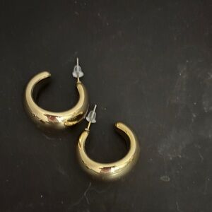 Chic Gold-Tone Hoop Earrings